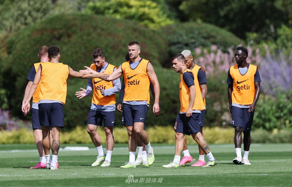 见证了斯诺 见证了斯诺