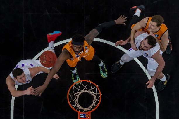 响其能否登 响其能否登