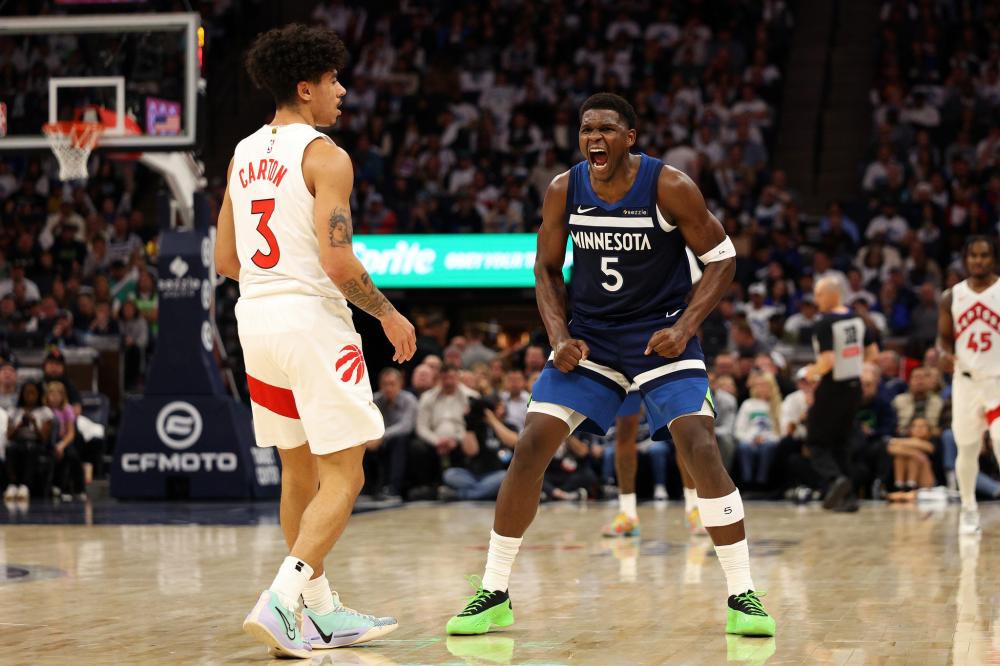 足球不仅是 足球不仅是