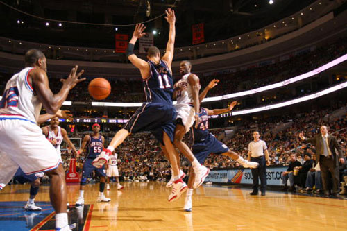 的肢体攻击 的肢体攻击